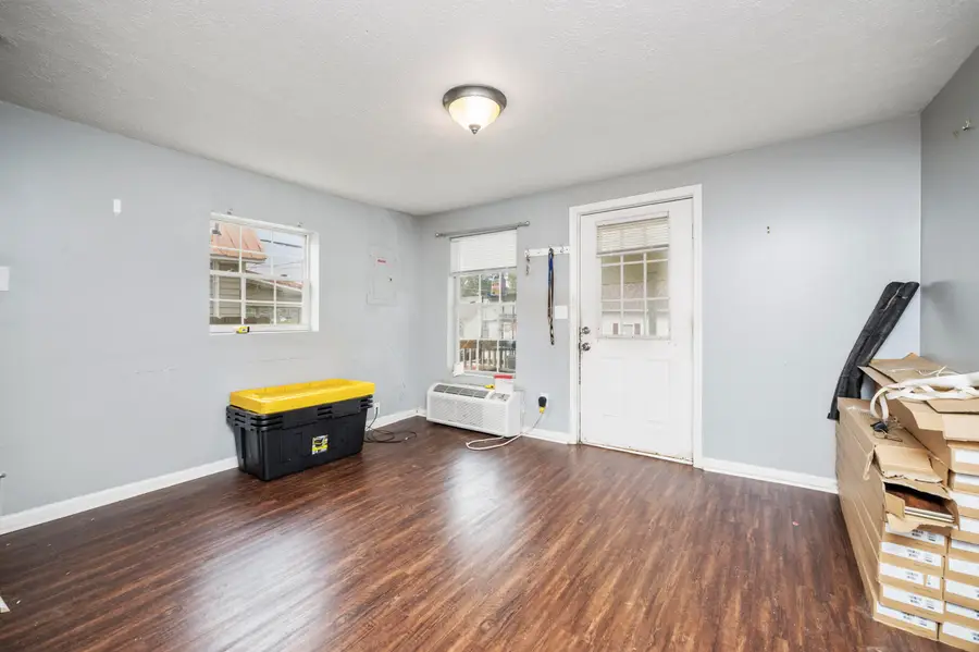 518 Moberly Avenue, Richmond, KY 40475 - #3