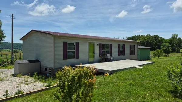 100 James Latham Road, Somerset, KY 42503