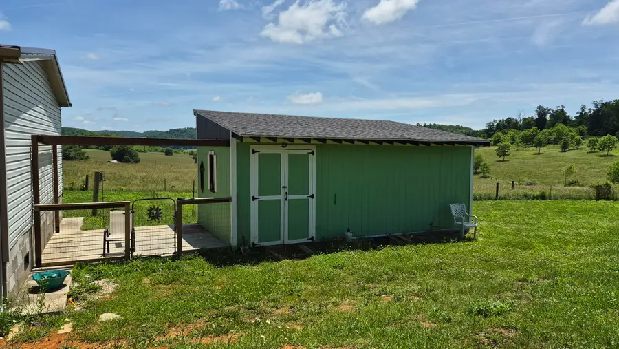 100 James Latham Road, Somerset, KY 42503 - #3