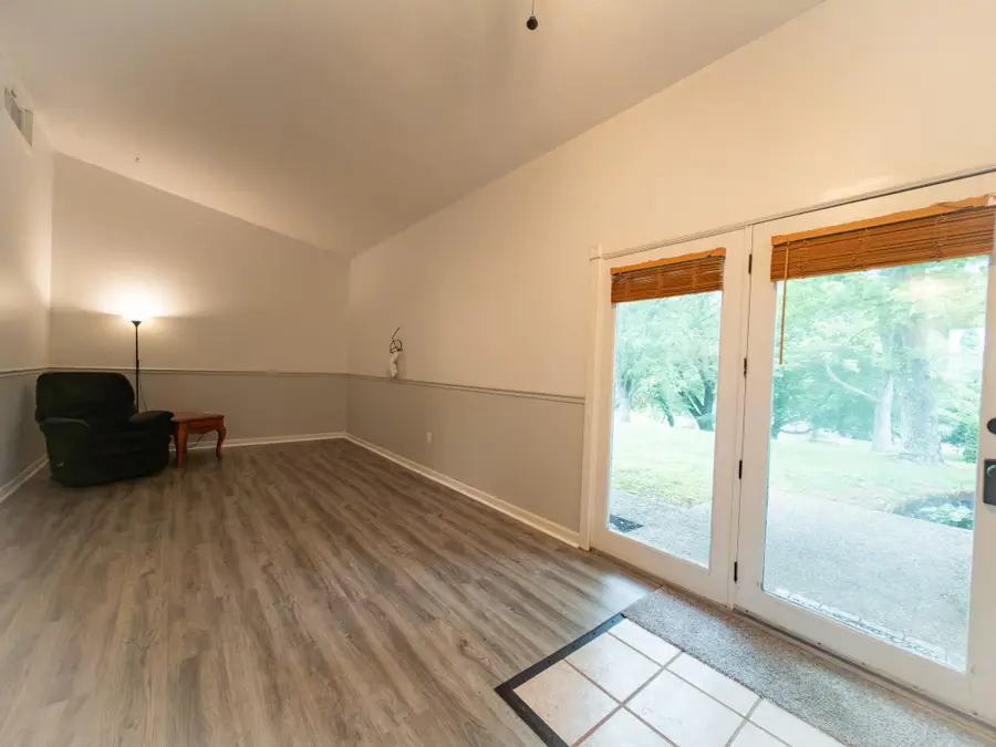 121 Anderson Drive, Somerset, KY 42503 - #3