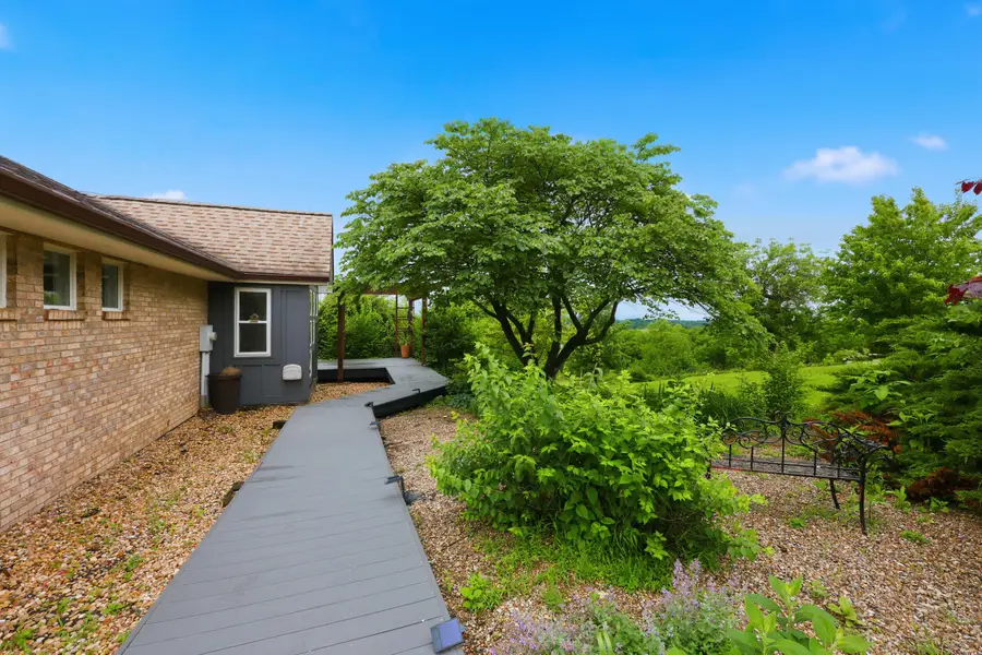1011 Sunnyview Lane, Frankfort, KY 40601 - #3