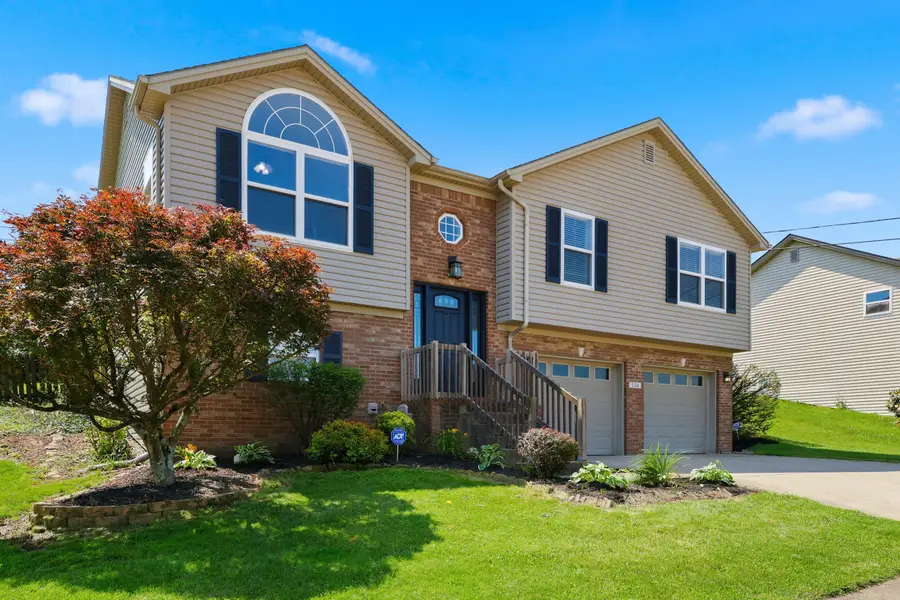 124 White Cliffs Lane, Frankfort, KY 40601 - #2