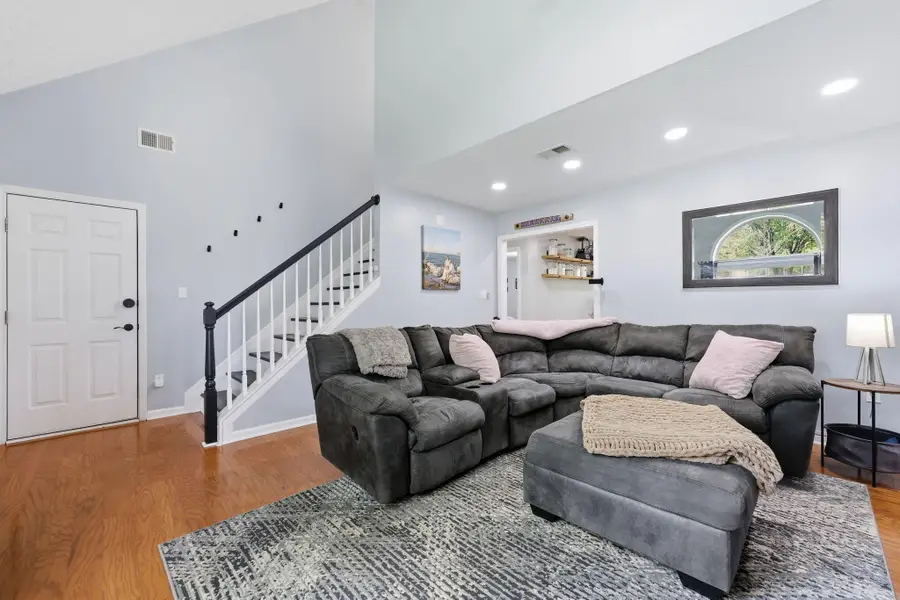 501 Rhodora Ridge, Lexington, KY 40517 - #3
