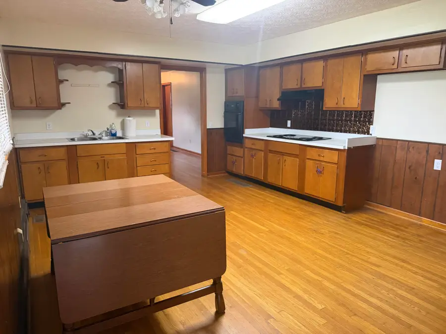 2544 Curtis Pike, Richmond, KY 40475 - #2
