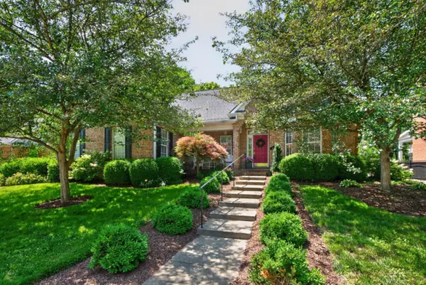 3045 Old Field Way, Lexington, KY 40513