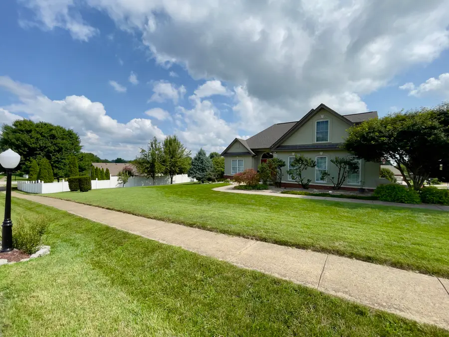 303 Stephen Road, Frankfort, KY 40601 - #3