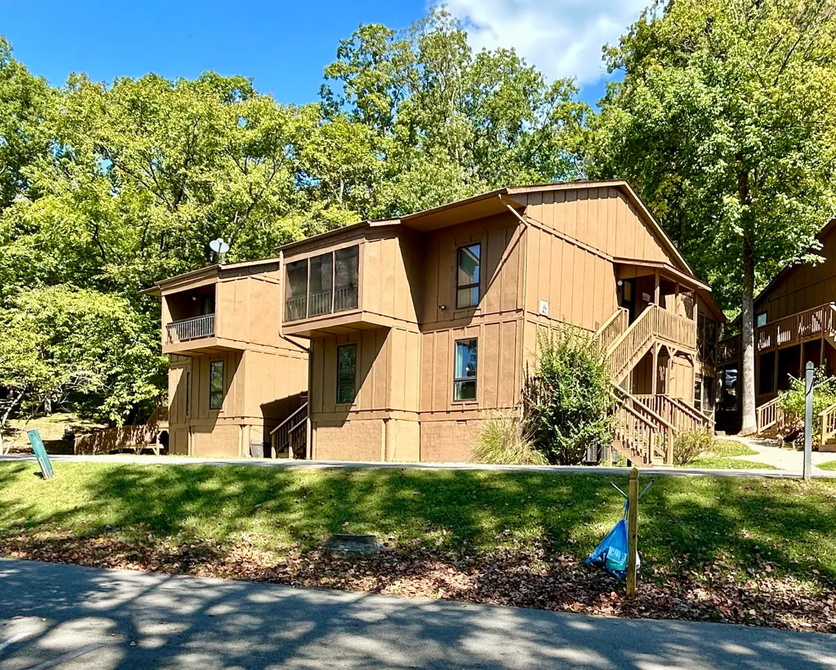 43-4 Woodson Bend, Bronston, KY 42518 - #1