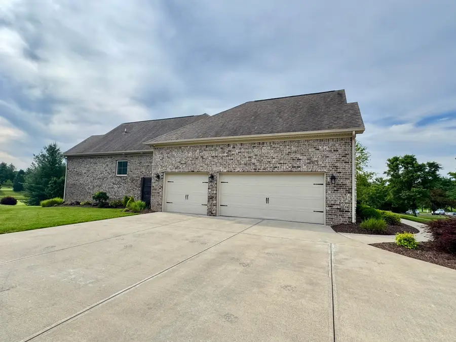 101 Kingston Drive, Georgetown, KY 40324 - #2