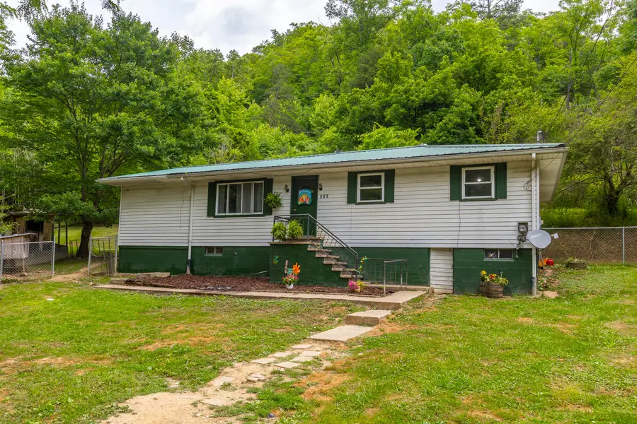 609 State Hwy 2036, Letcher, KY 41832 - #3