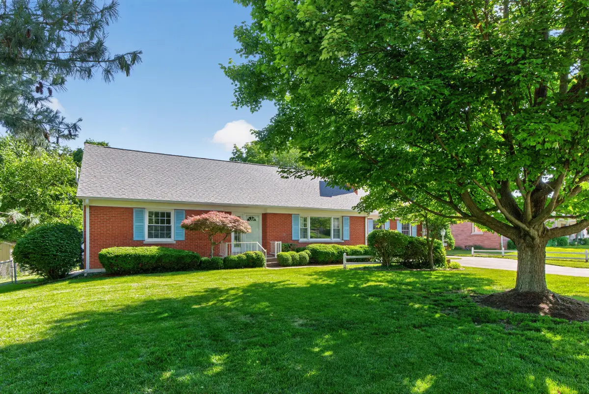 1685 Linstead Drive, Lexington, KY 40504 - #1