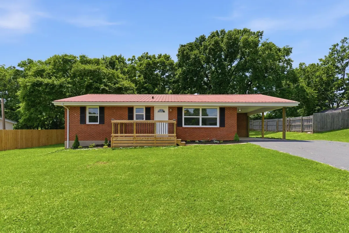 548 Highland Avenue, Mount Sterling, KY 40353 - #1