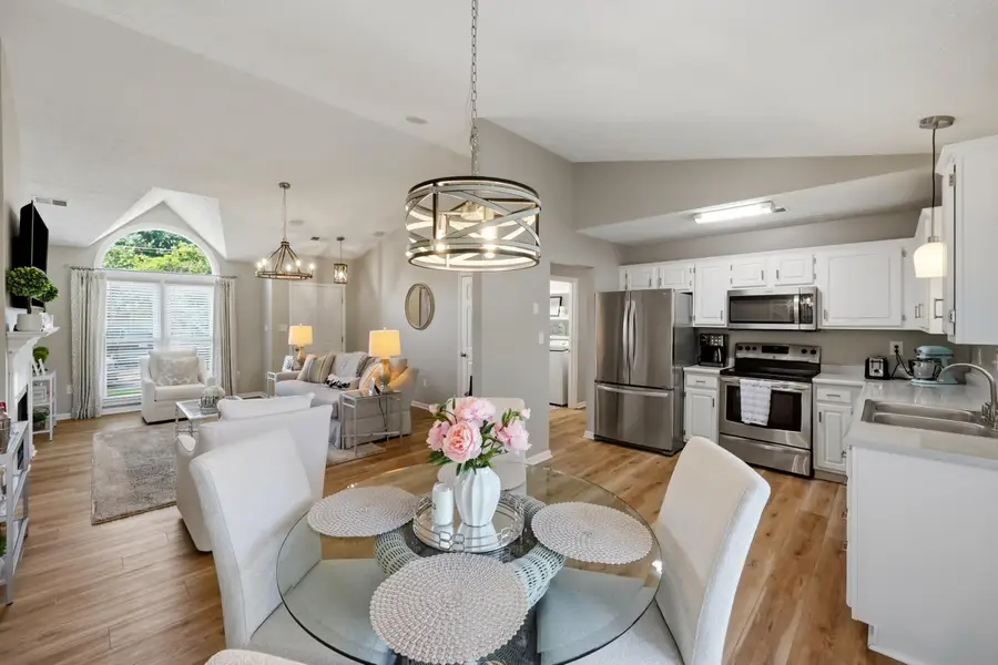 2045 Glade Lane, Lexington, KY 40513 - #2