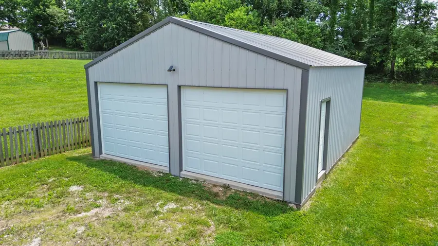 303 Oakview Drive, Somerset, KY 42503 - #3