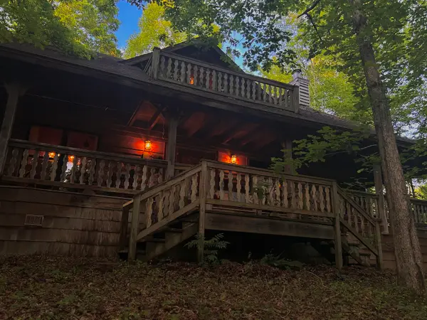 180 Greasy Creek Road, West Liberty, KY 41472