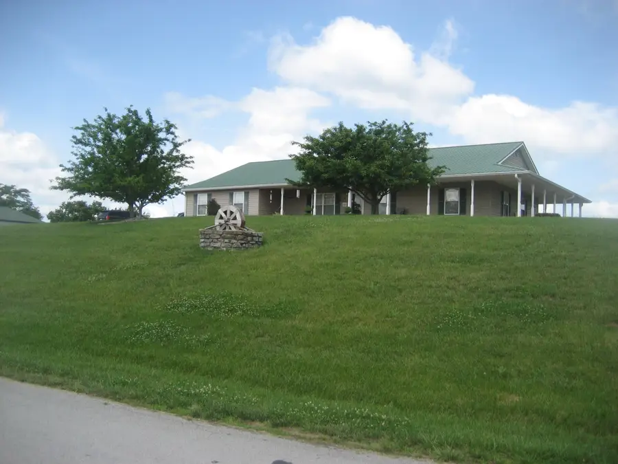 1026 Sea Ridge Road, Lawrenceburg, KY 40342 - #2