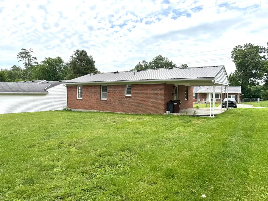 219 Gale Drive, Lancaster, KY 40444 - #3