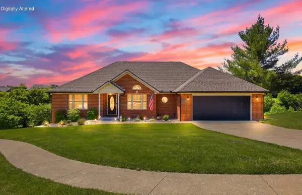 3032 Woodfield Circle, Richmond, KY 40475