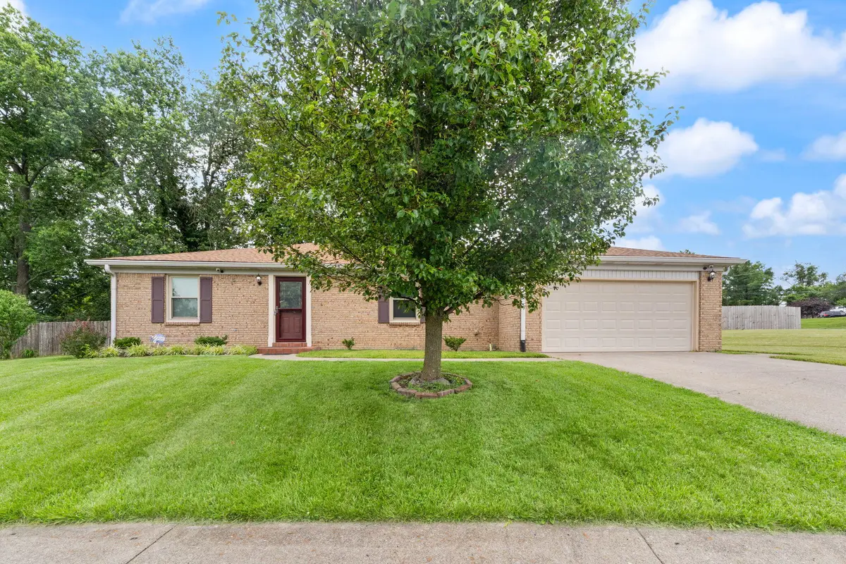 100 Saratoga Circle, Richmond, KY 40475 - #1