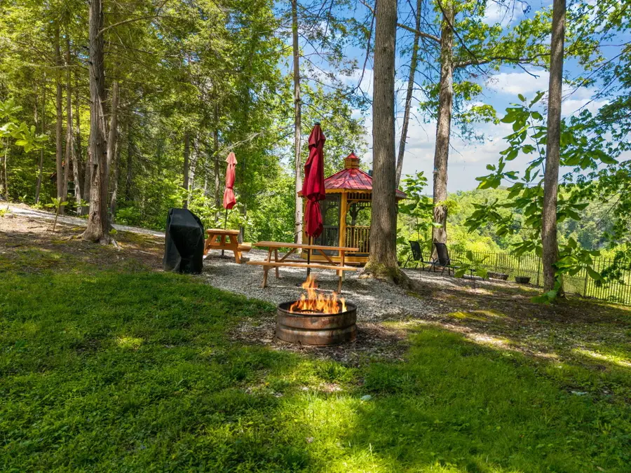 108 Spirit View Lake Dr, Campton, KY 41301 - #3