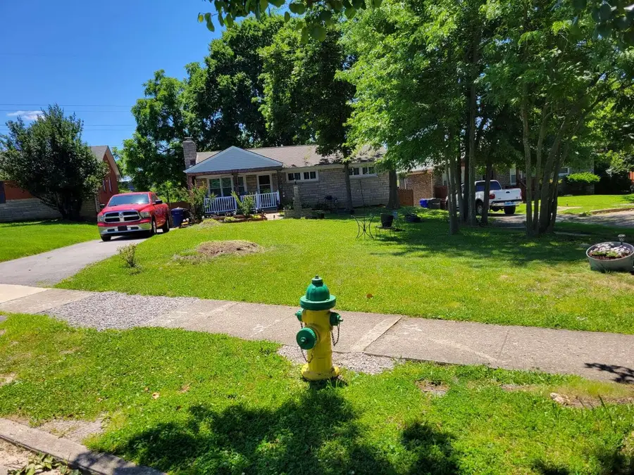236 Saint Ann Drive, Lexington, KY 40502 - #2