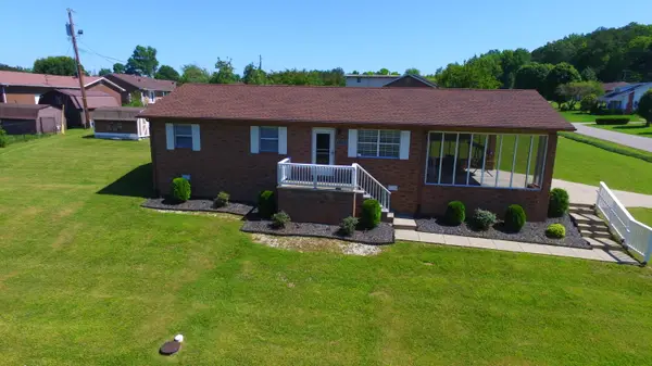 1039 Cardinal Drive, Corbin, KY 40701
