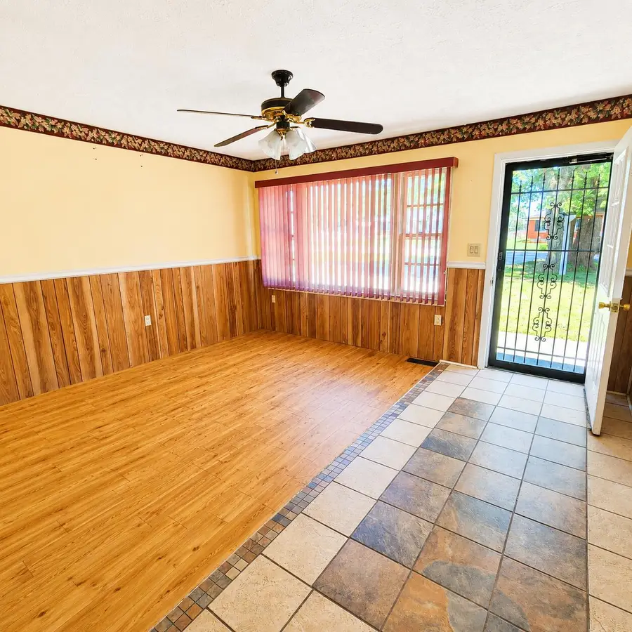 102 Bradley Drive, Richmond, KY 40475 - #3