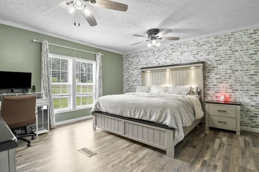 2953 Fariston Road, London, KY 40744 - #3