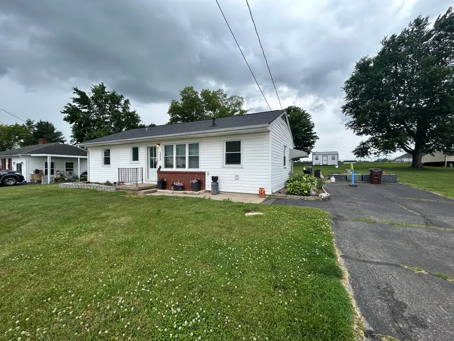 334 Pleasant Hill Drive, Harrodsburg, KY 40330 - #2