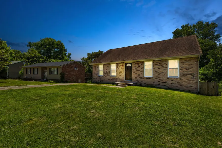 120 Tamarix Drive, Mount Sterling, KY 40353 - #2