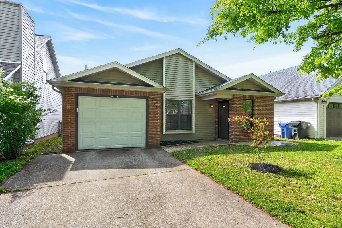 216 Pleasant Pointe Drive, Lexington, KY 40517 - #1