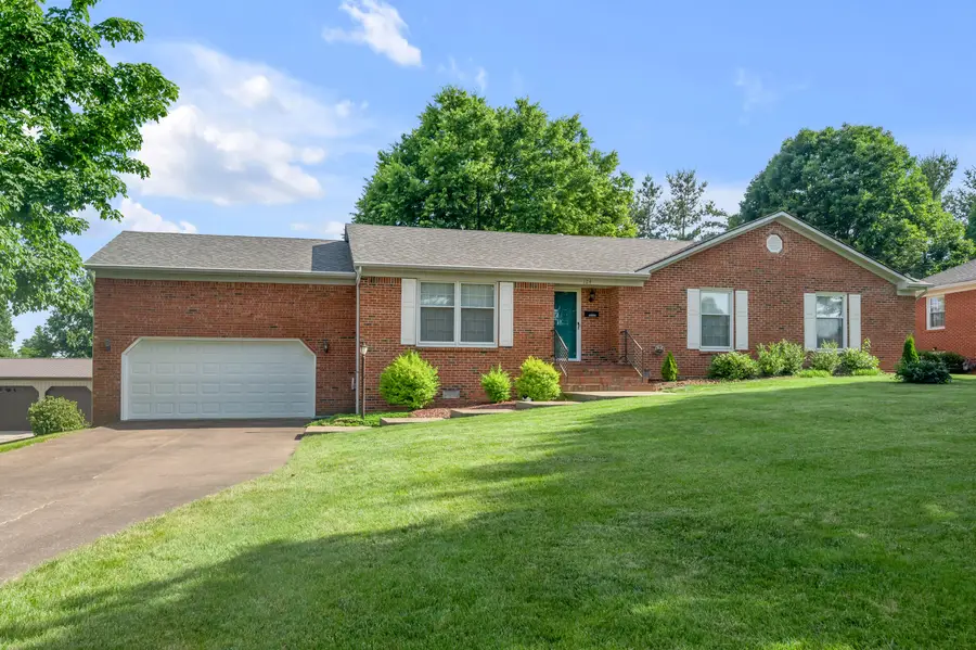 124 Kimberly Drive, Frankfort, KY 40601 - #3