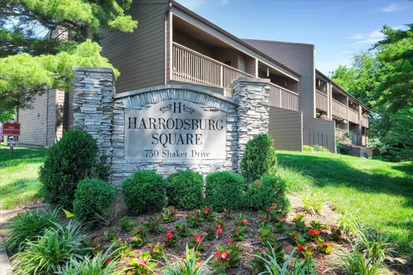 750 Shaker Drive #522, Lexington, KY 40504