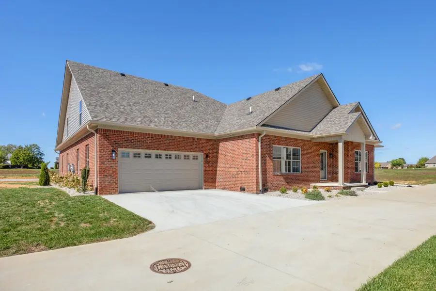 56 Lakin Lane, Mount Sterling, KY 40353 - #2