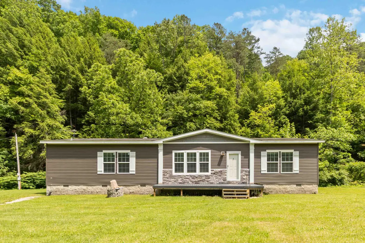5487 W Kentucky Hwy 30, Jackson, KY 41339 - #1