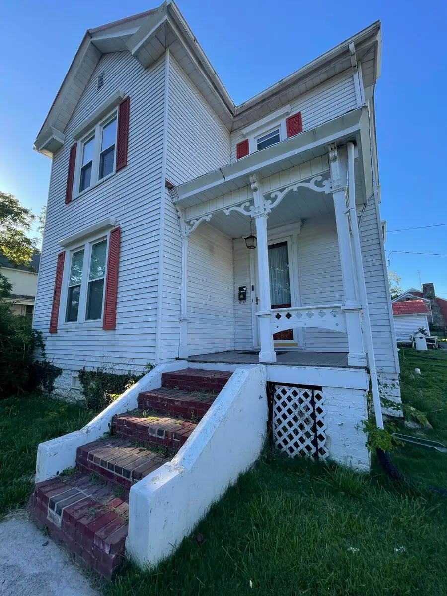 302 Danville Street, Lancaster, KY 40444 - #2