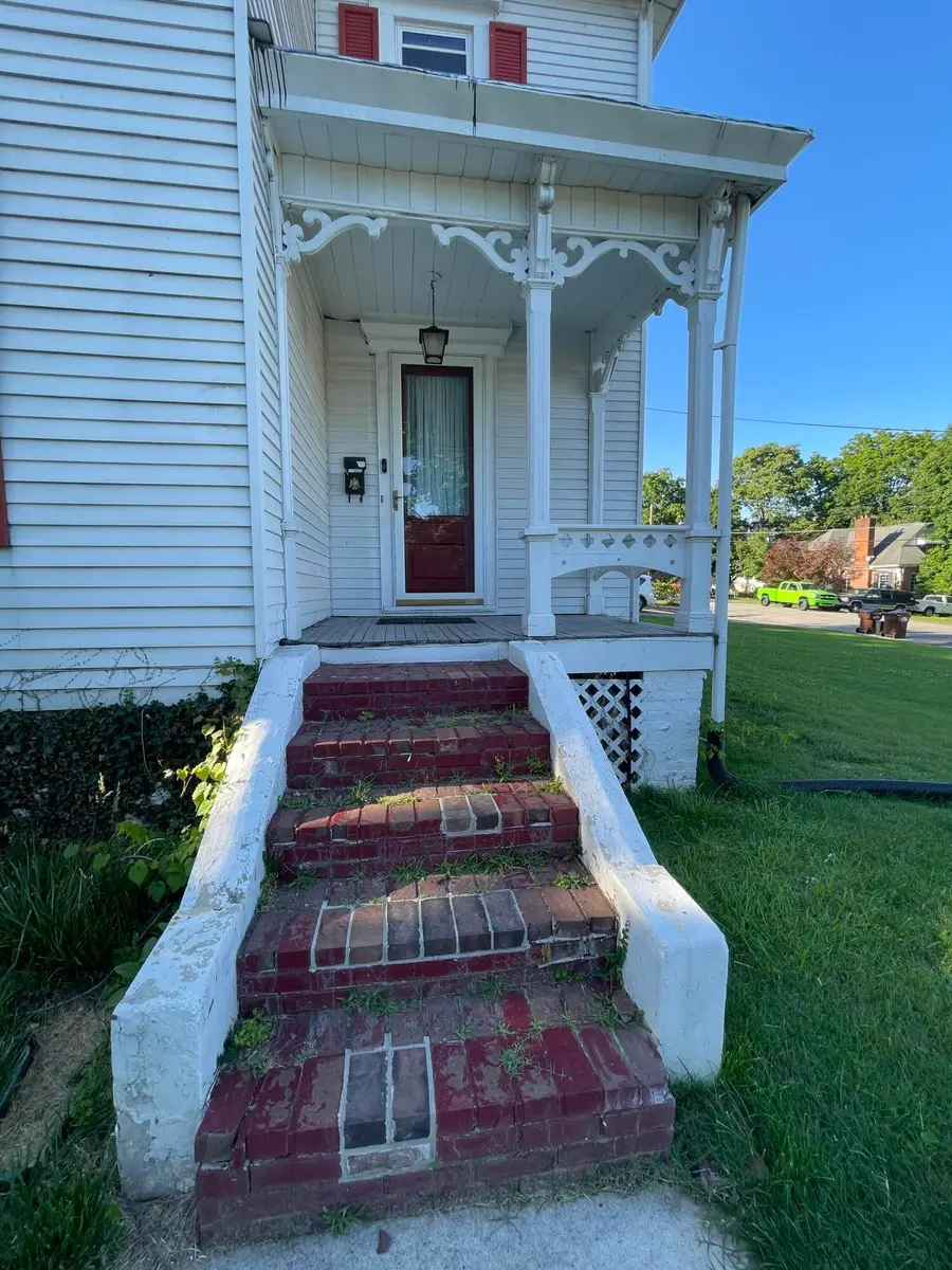 302 Danville Street, Lancaster, KY 40444 - #3