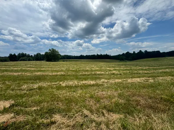 002 Upper Dry Fork Rd #2, McKee, KY 40447