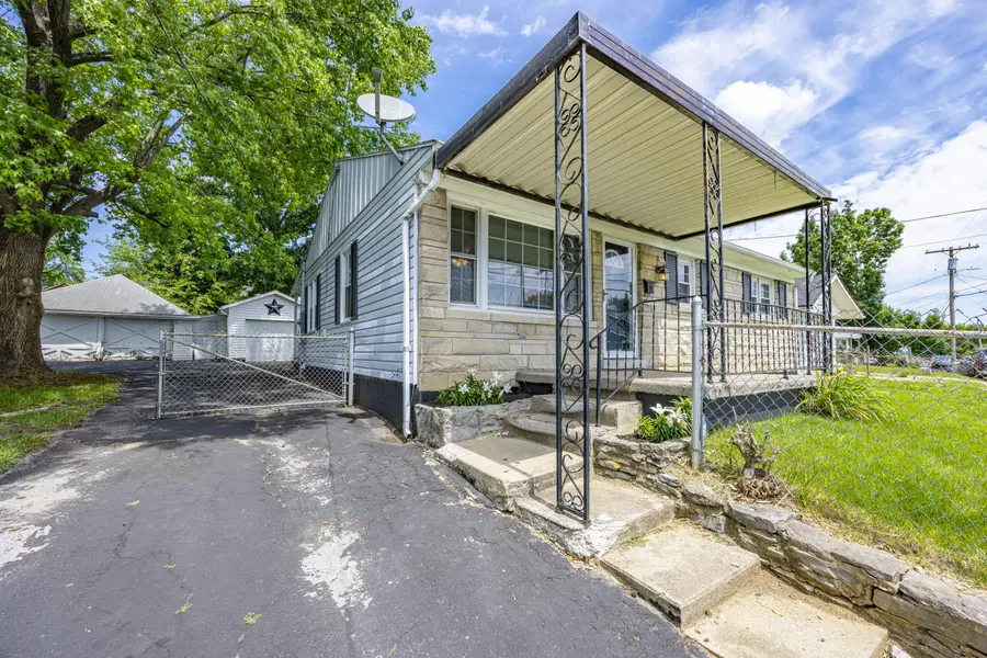 1925 Brent Street, Paris, KY 40361 - #3