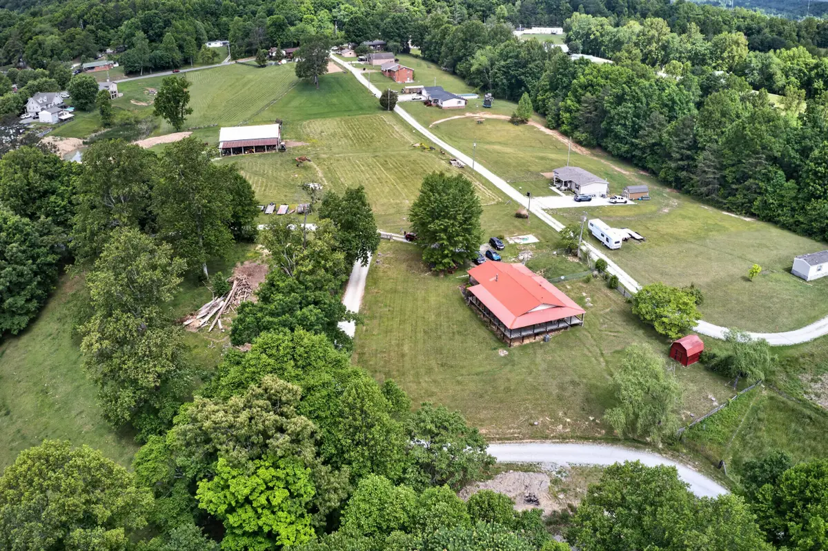 978 State Hwy 1064, Woodbine, KY 40771 - #1