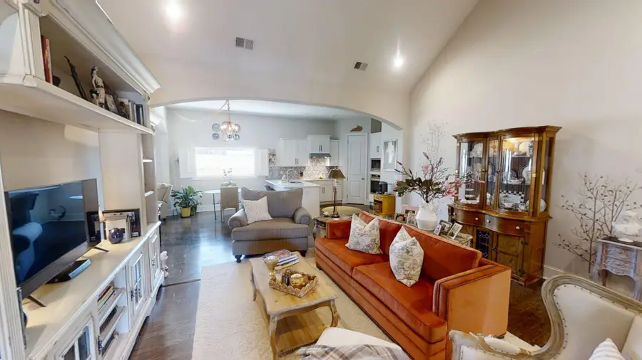 423 Houston Oaks Drive, Paris, KY 40361 - #3