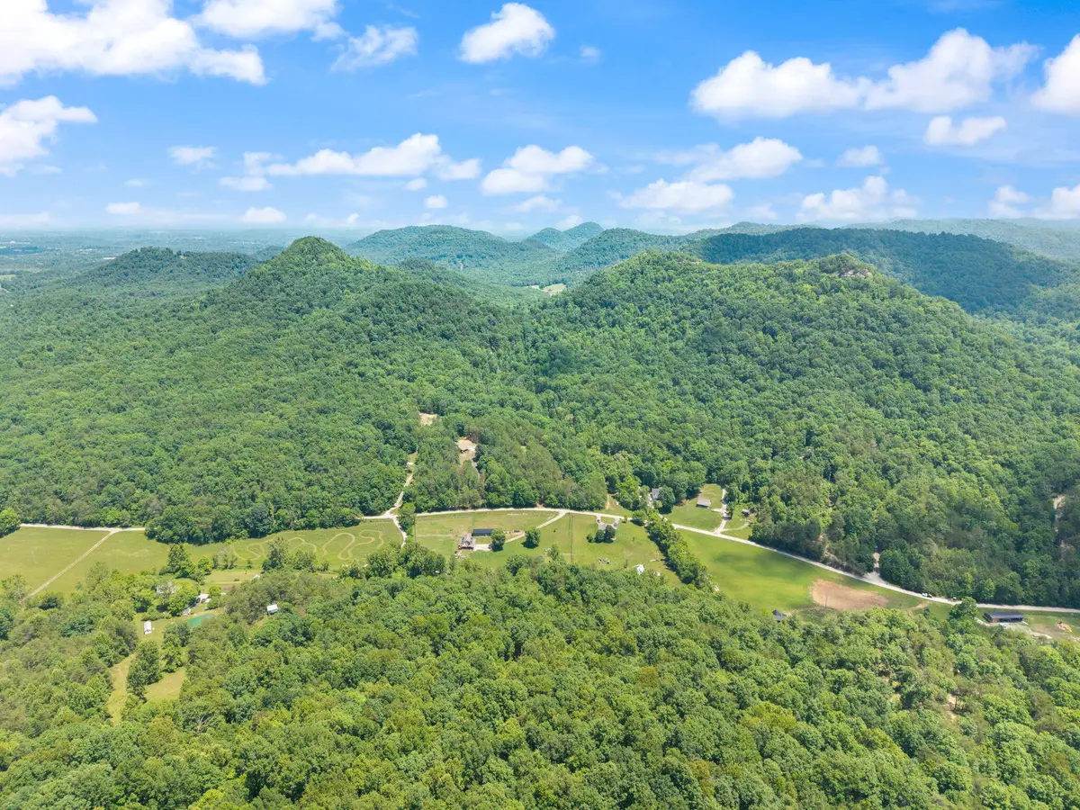 86 Clark Road, Irvine, KY 40336 - #1