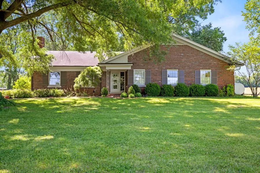 4036 N Cleveland Road, Lexington, KY 40516 - #3