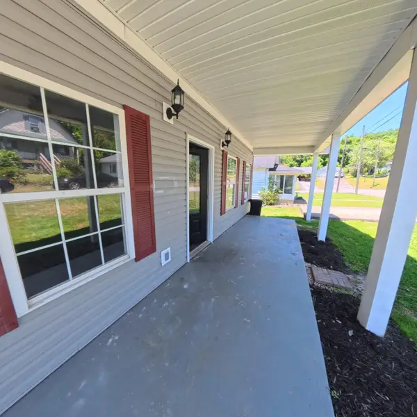 504 Cantrill Street, Irvine, KY 40336