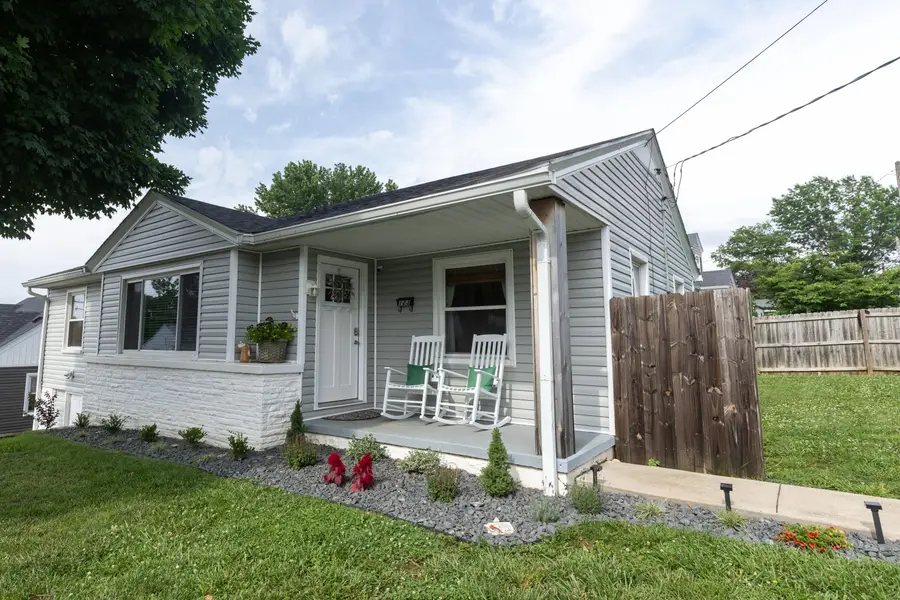 123 Ballard Street, Harrodsburg, KY 40330 - #2