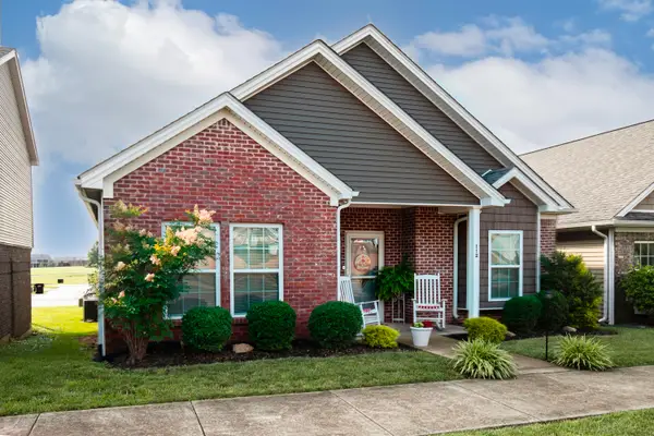 112 Mccowans Ferry Alley, Versailles, KY 40383