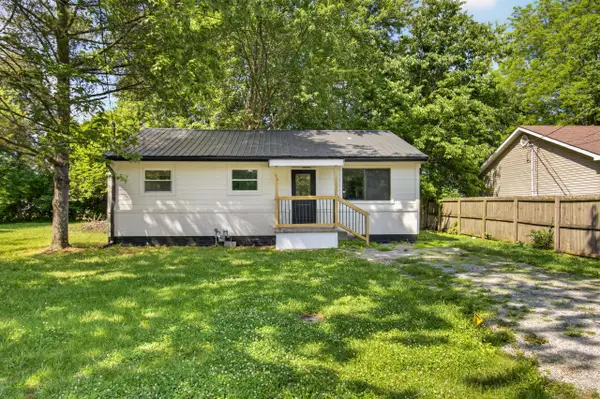 33 W Eades Avenue, Danville, KY 40422