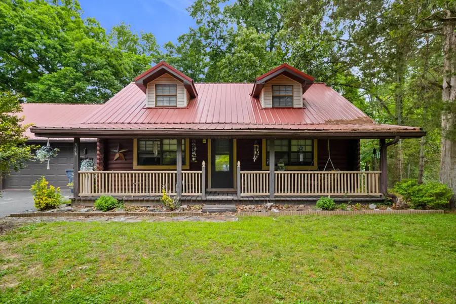 946 E Lakeshore Drive, Burnside, KY 42519 - #3