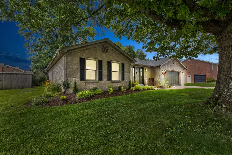 215 Saratoga Circle, Richmond, KY 40475 - #2