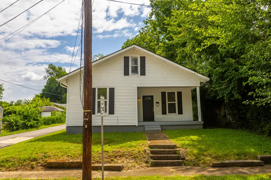 432 Chestnut Street, Danville, KY 40422 - #3