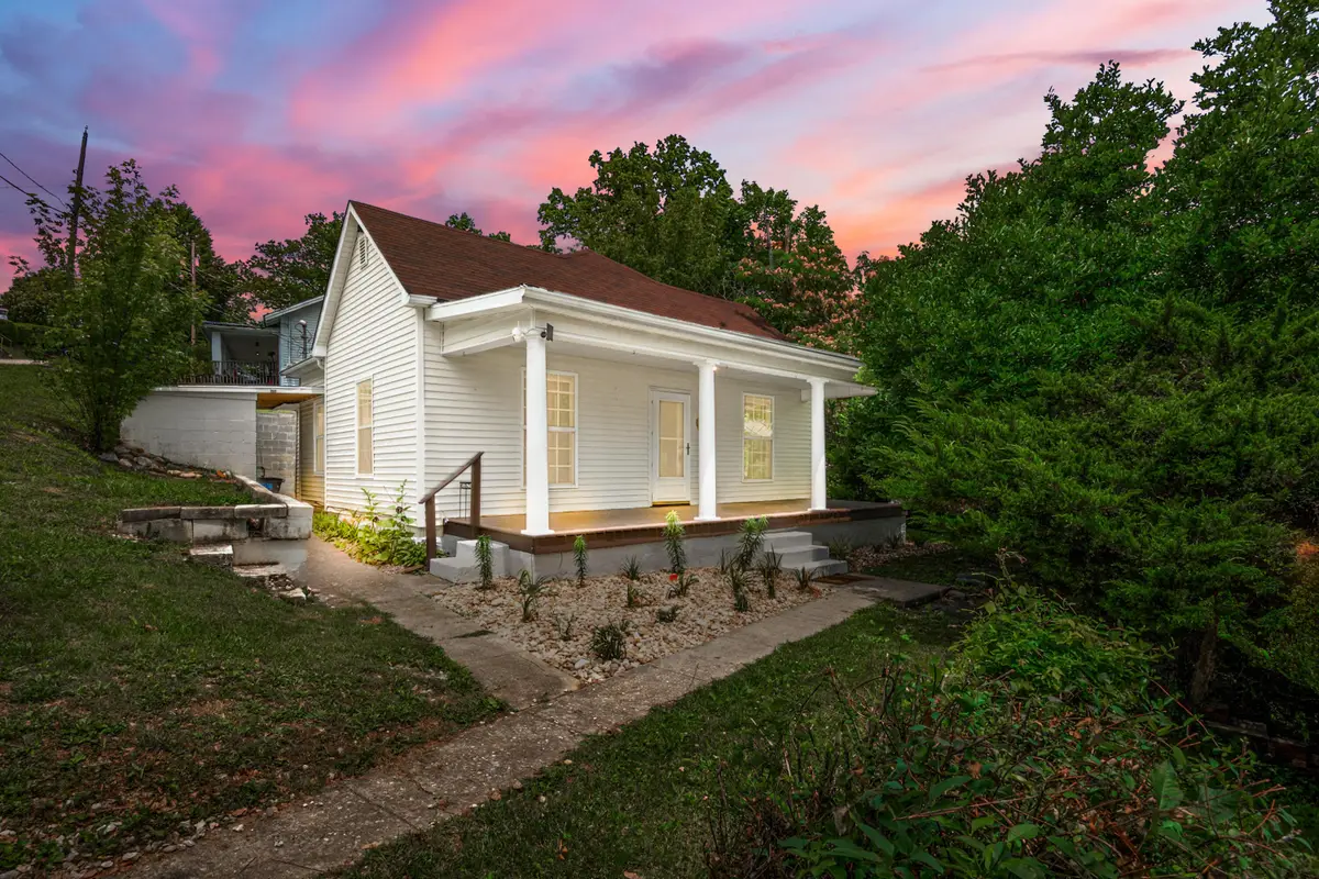 316 W 1st Street, Corbin, KY 40701 - #1